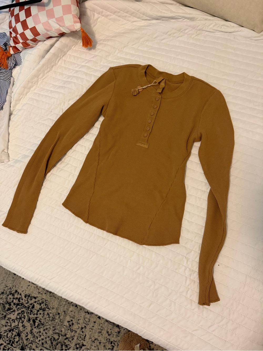 Skim’s Long-Sleeve Waffle Henley Top